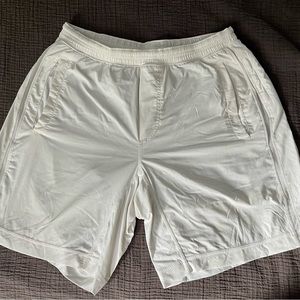Lululemon mens pacebreaker short